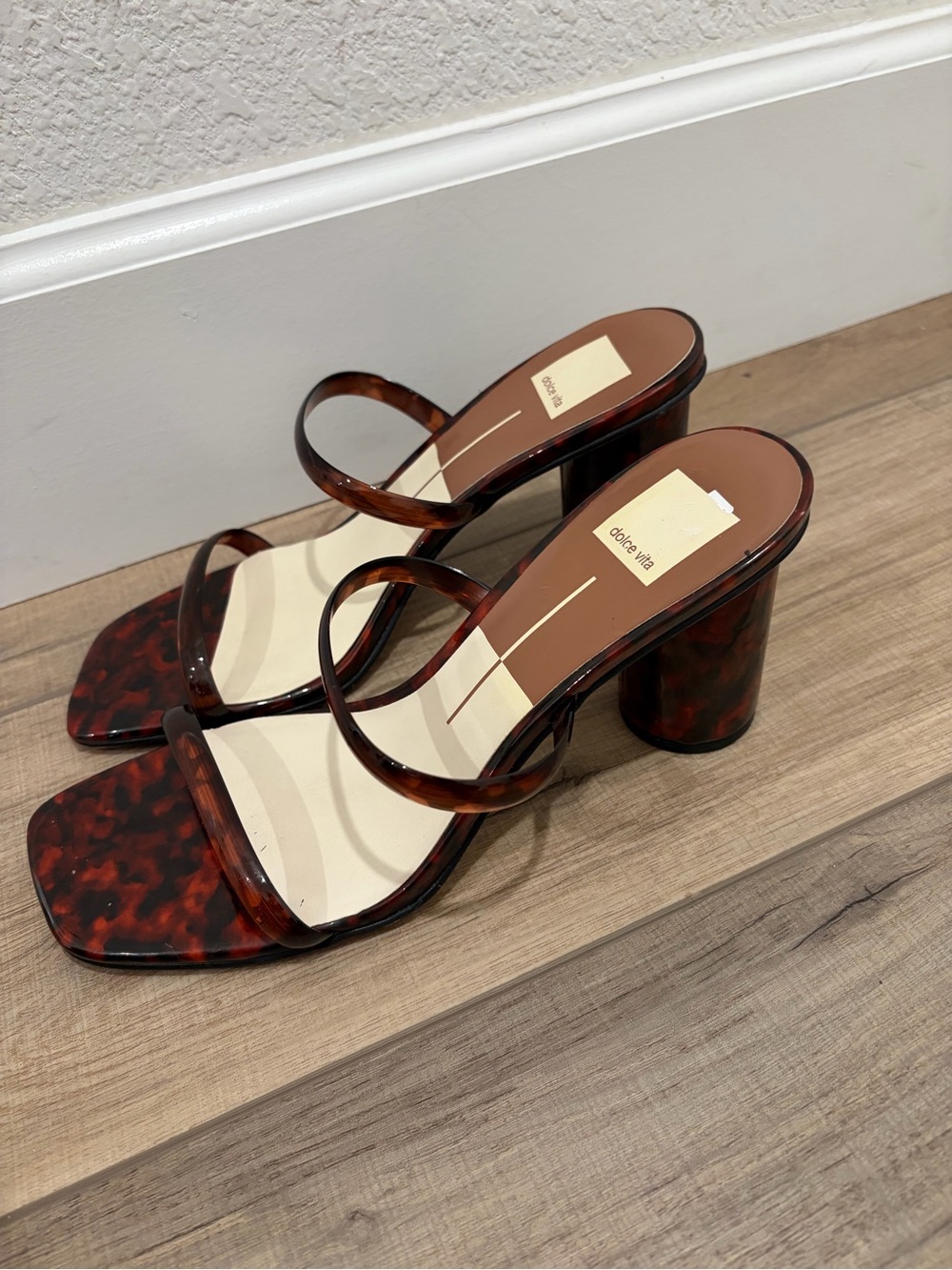 Dolce Vita Tortoiseshell jelly Heels size 9.5 - Picture 2 of 5